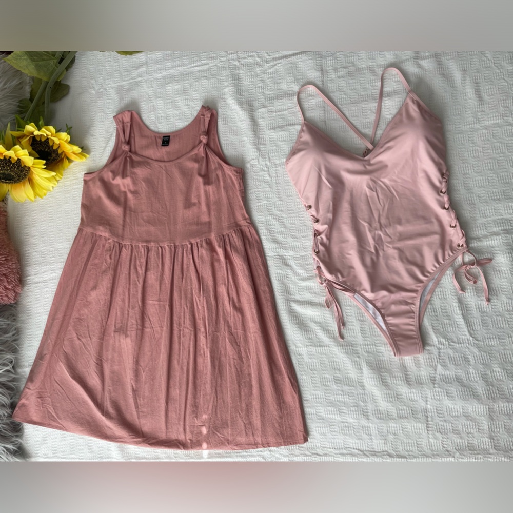 Swimsut & dress - Picture 9 of 15